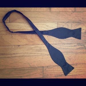 Broletto Bow Tie